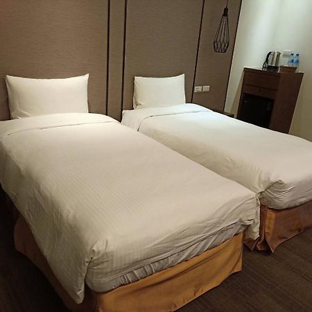 O2 Hotel Taipei Main Station מראה חיצוני תמונה