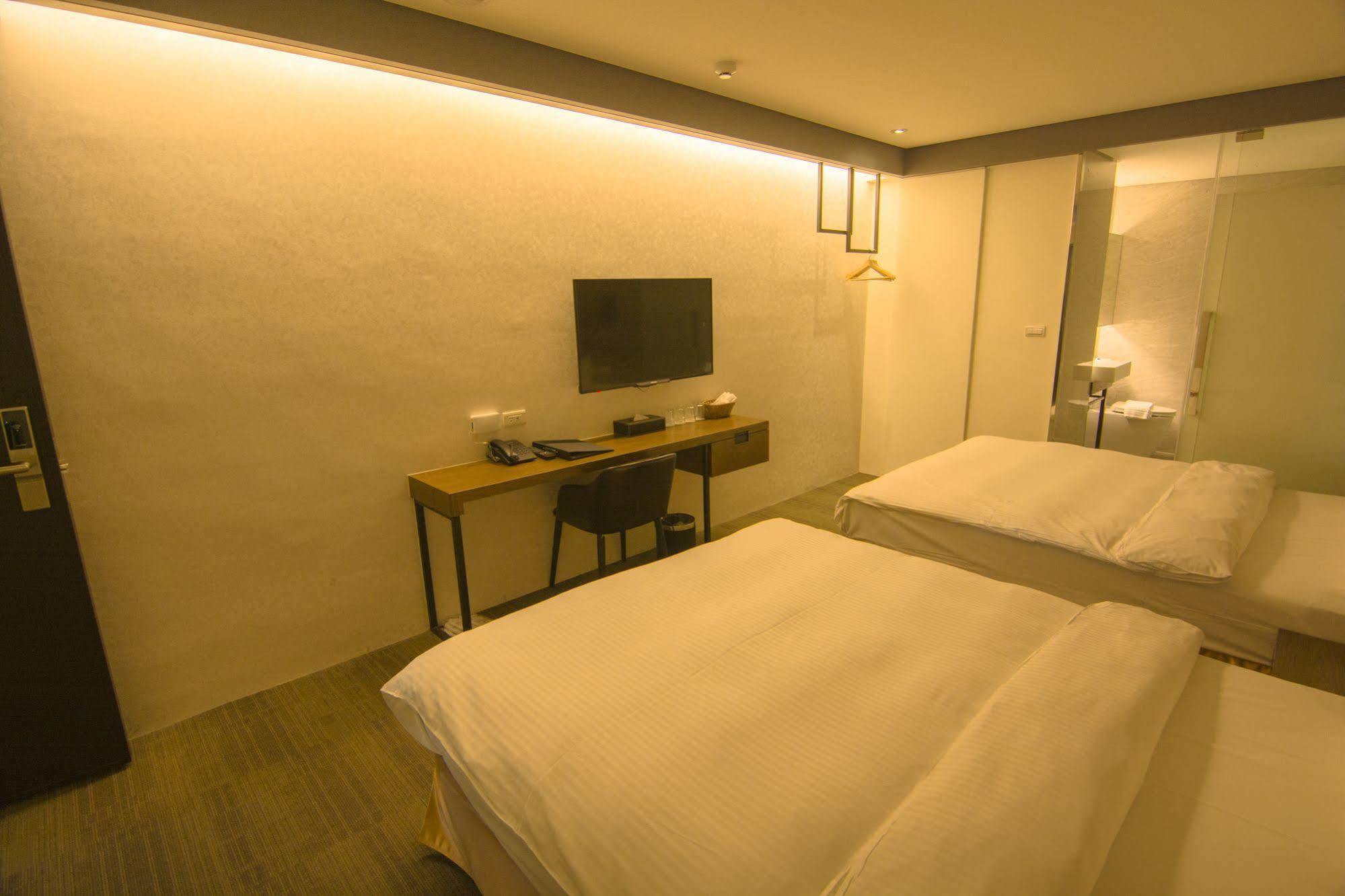 O2 Hotel Taipei Main Station מראה חיצוני תמונה