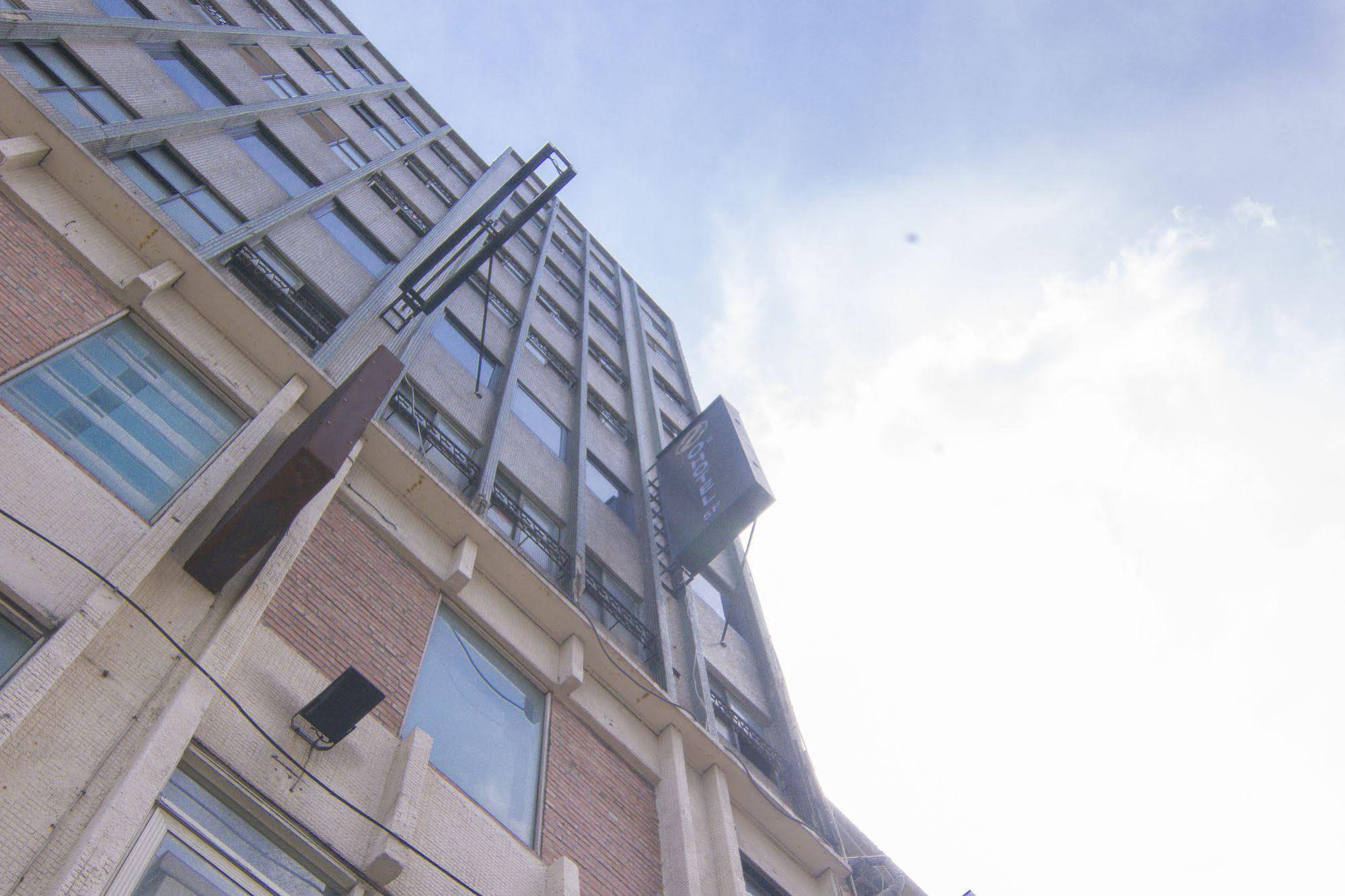 O2 Hotel Taipei Main Station מראה חיצוני תמונה