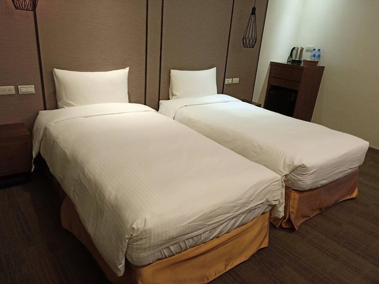 O2 Hotel Taipei Main Station מראה חיצוני תמונה
