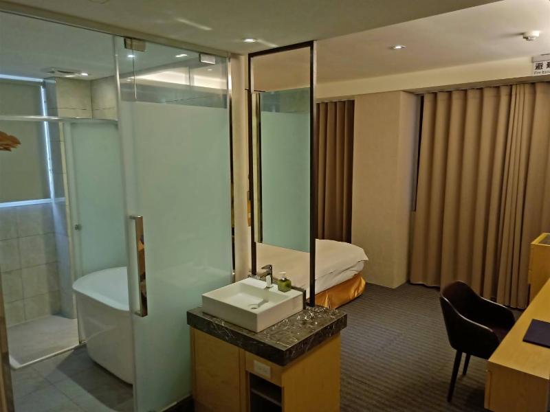 O2 Hotel Taipei Main Station מראה חיצוני תמונה